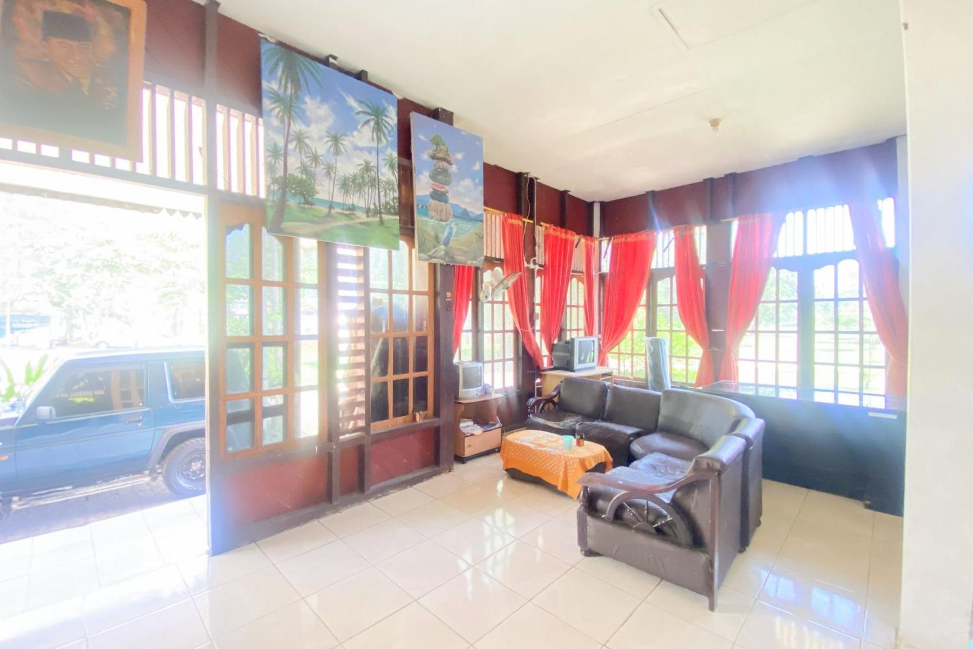 Hotel Pantai Panjang Bengkulu Redpartner 外观 照片