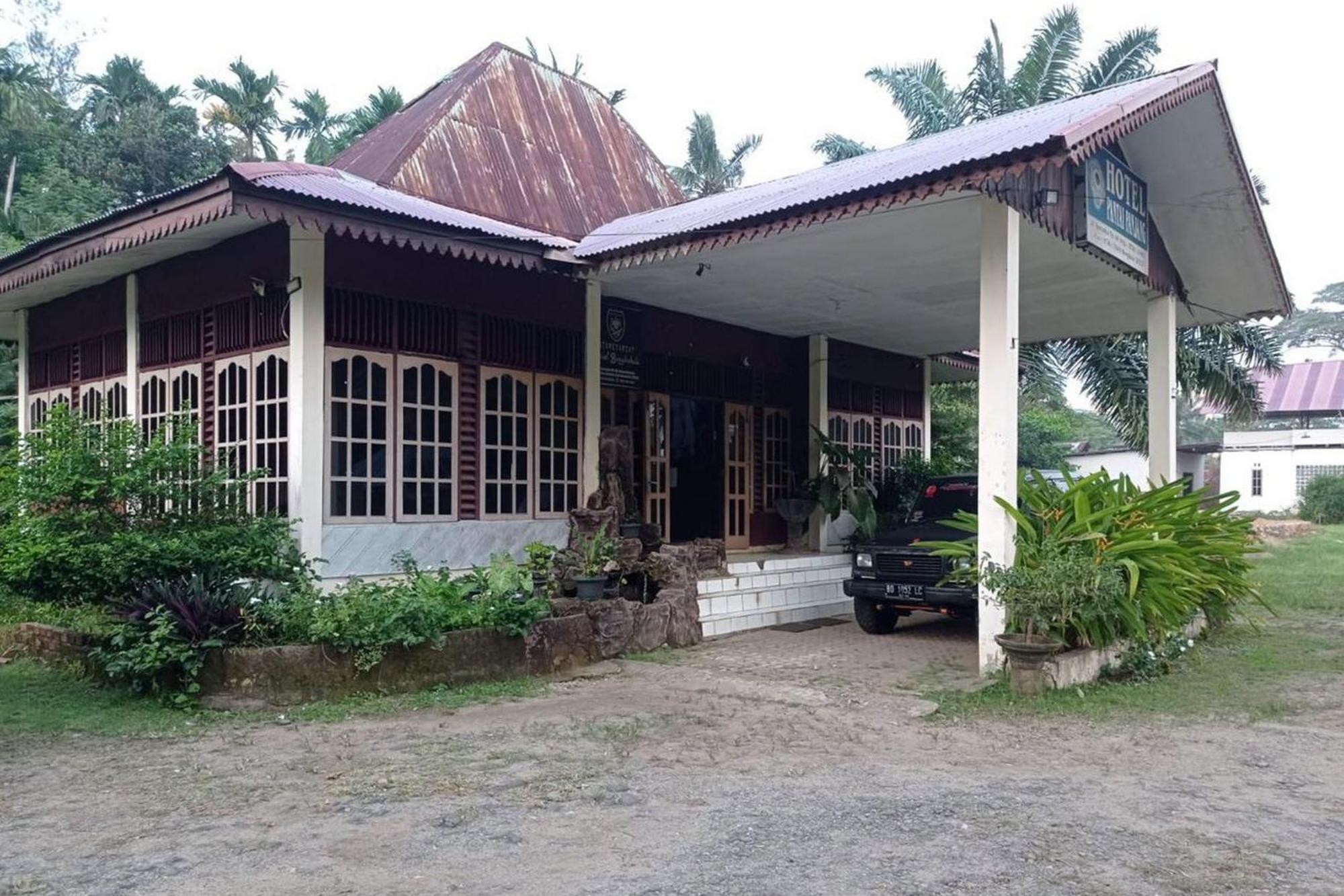 Hotel Pantai Panjang Bengkulu Redpartner 外观 照片